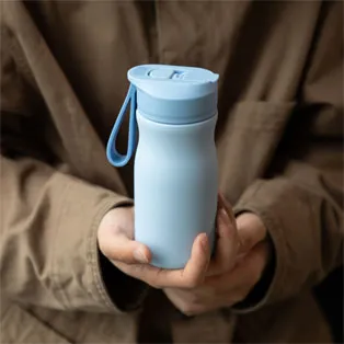 Durable Stainless Steel Bottle with Dust-Proof Straw Lid – 01724A